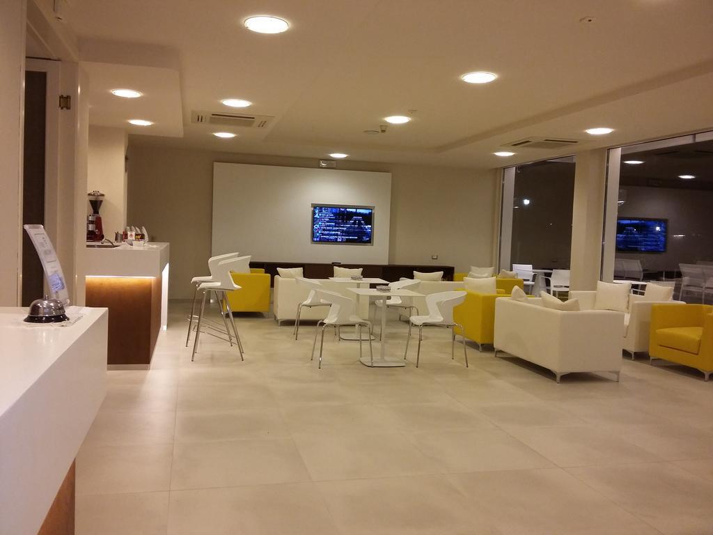 Hotel Condor Milano Marittima Exterior foto